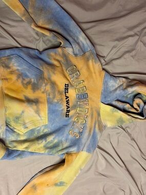 Crabby Dick’s Delaware Tie-Dye Hoodie - Blue & Yellow